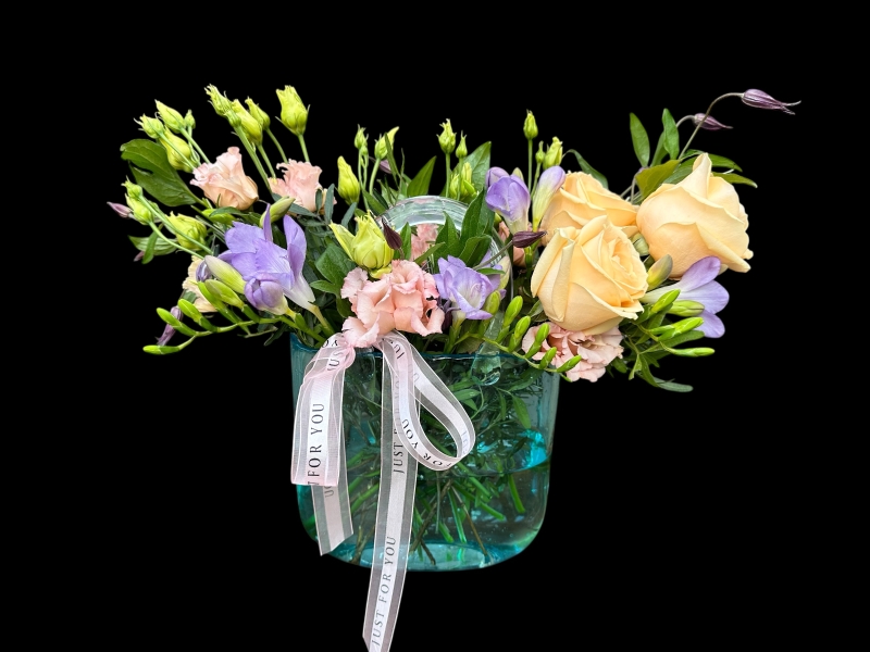 Handbag Vase