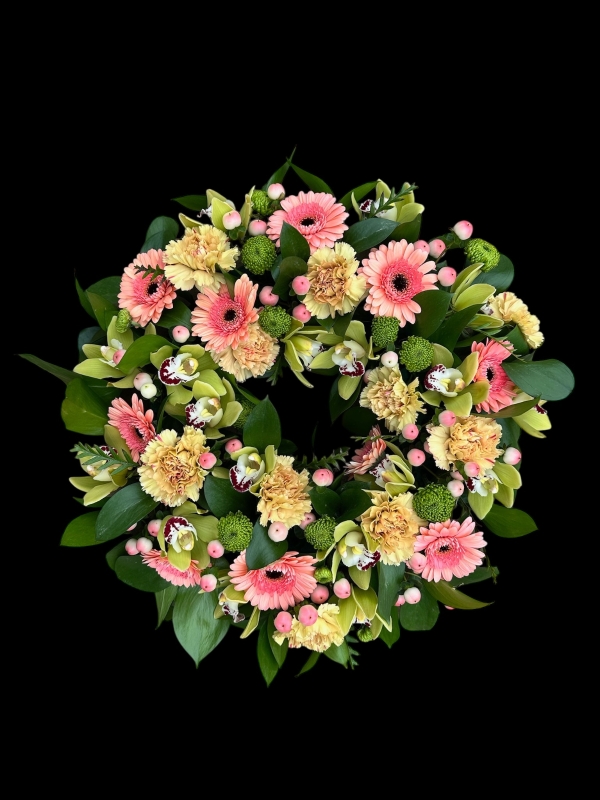 Mixed Wreath