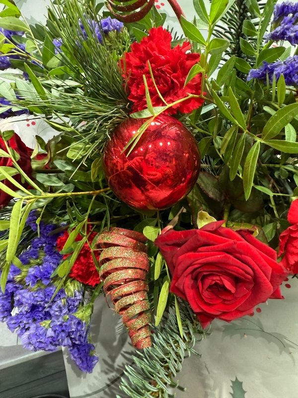 Festive Folly (Fresh)